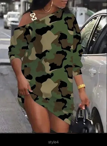 Streetwear Fashion with Metal Shoulder chain