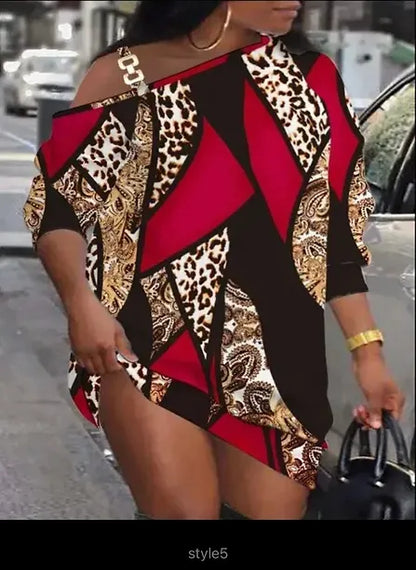 Streetwear Fashion with Metal Shoulder chain